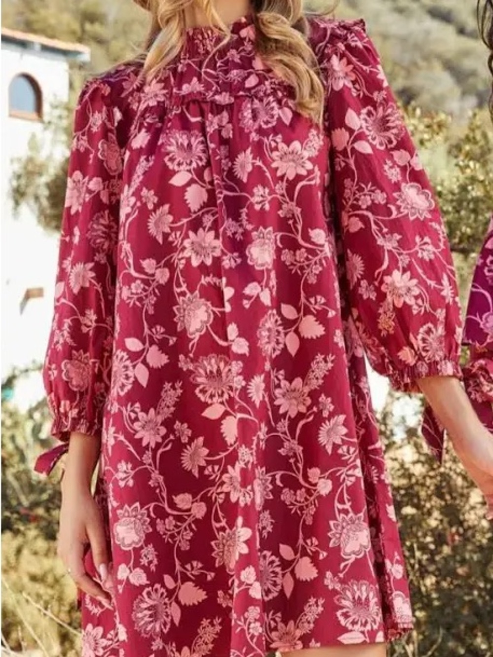 NWT. Sugarlips Rose Floral Smocked Mini Dress